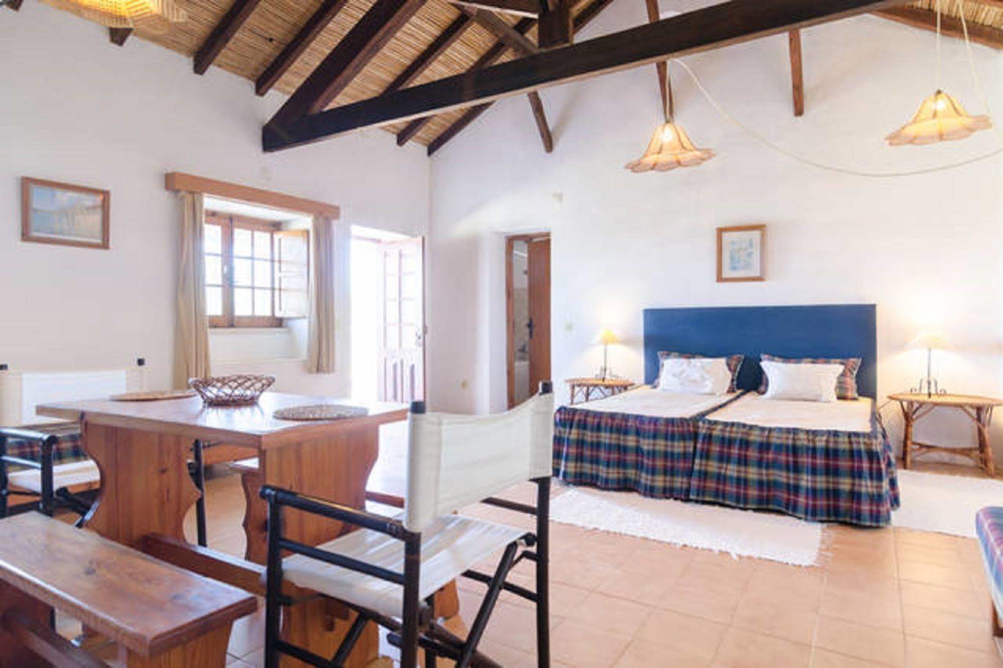 Maison d'hôtes Quinta Do Lagar - By Portugalferias à Albufeira Extérieur photo