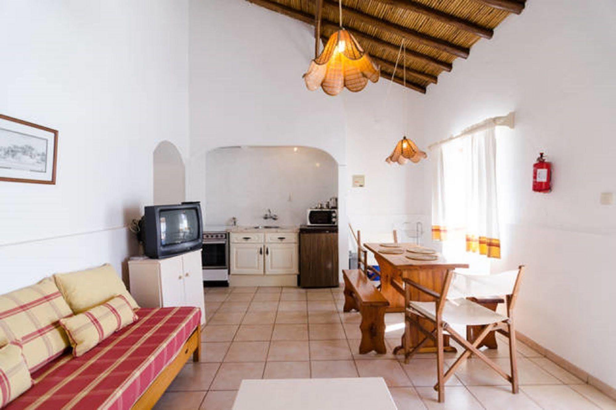 Maison d'hôtes Quinta Do Lagar - By Portugalferias à Albufeira Extérieur photo